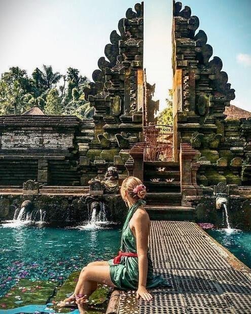 Templo Tirta Empul en un tour por Bali