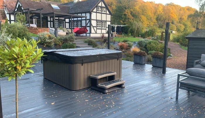 Ultra Decking & Premium Landscape Materials | Free Delivery