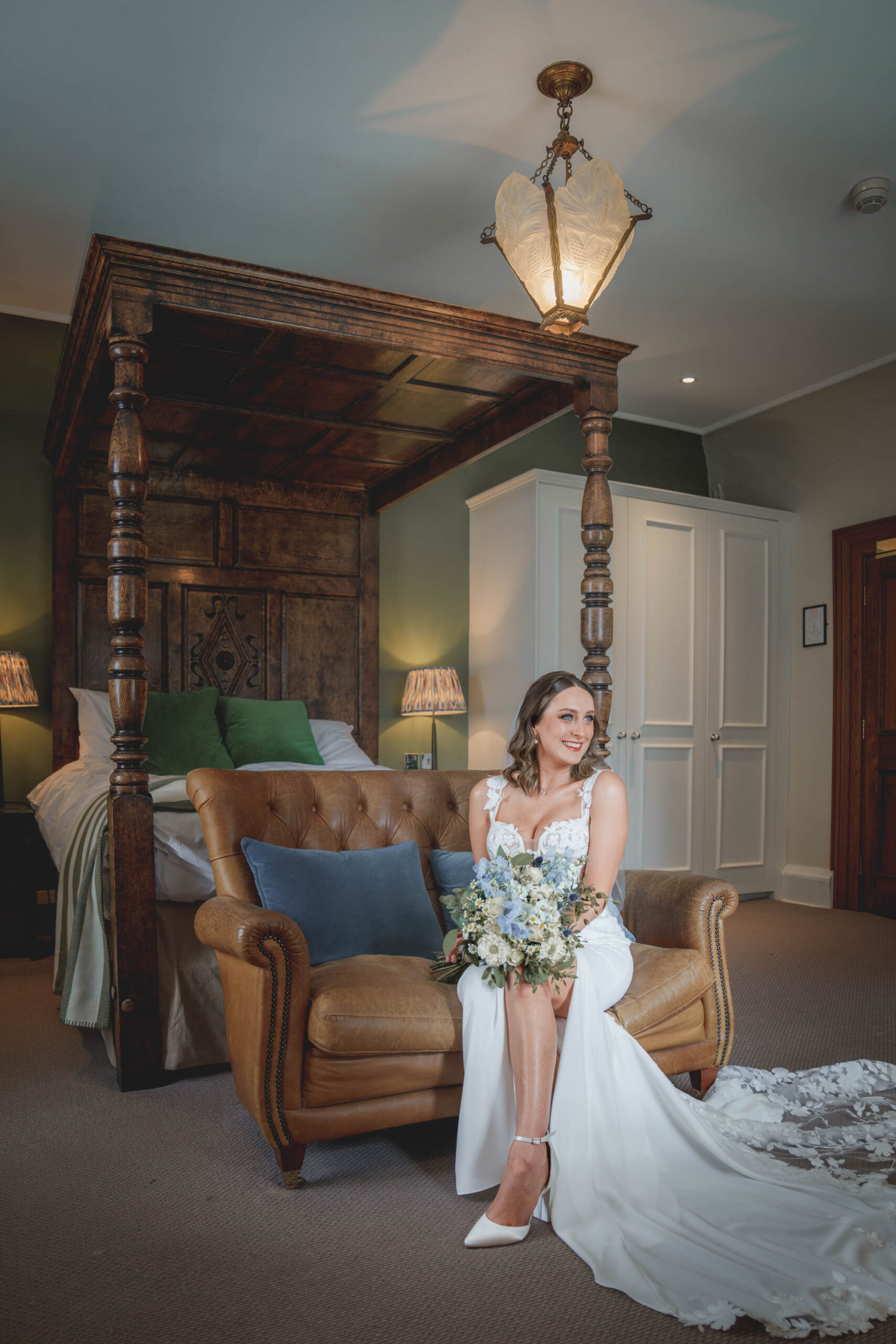 Wakefield Wedding Photographer : Wakefield Wedding Photography : Castleford Wedding Phot