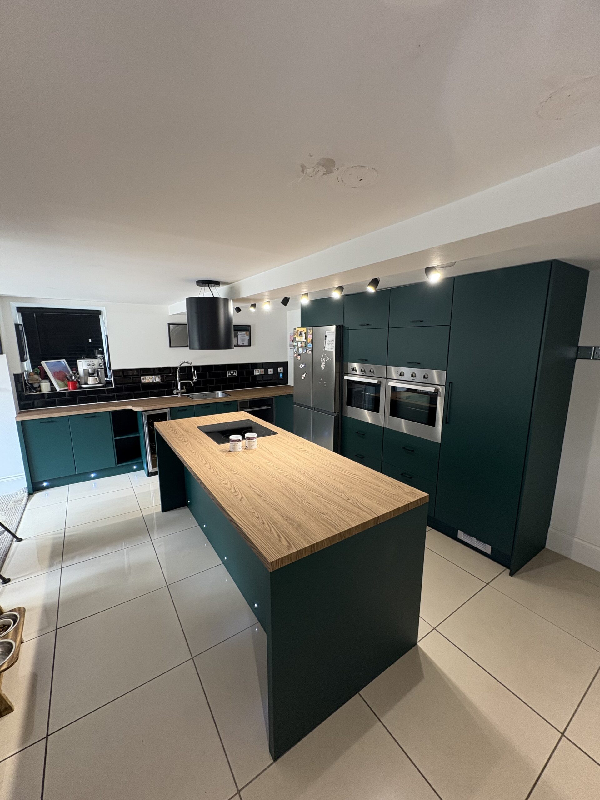 Wrap Wizard - Kitchen Wrapping Glasgow